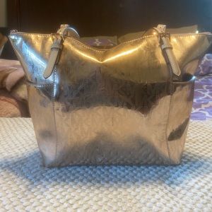 Michael Kors Gold shiny shoulder bag
